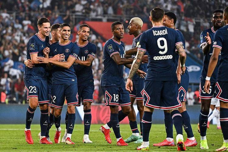 阿贾克斯训练开放日，今晨战术微调引欢呼，欧超杯在即，赛季目标并未改变(芬洛vs阿贾克斯青年)