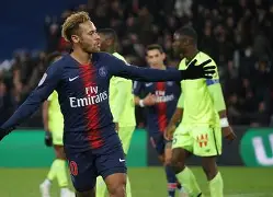 包含转折点！巴黎圣日耳曼止住颓势，荷甲赛后攻防权衡，压力陡增，训练强度明显提升的词条